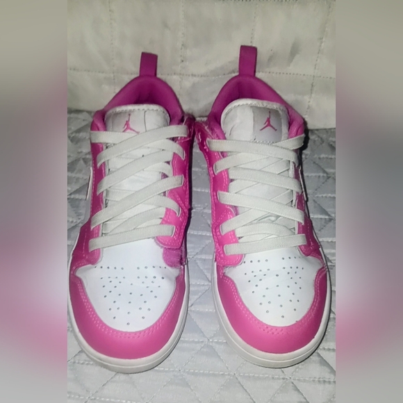 Nike Air Jordan Low Sneakers — White & Pink Youth Size 3y - Picture 5 of 5
